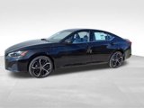 New 2025 Nissan Altima 2.5 SR image 2