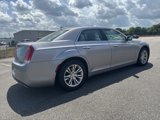 Used 2016 Chrysler 300 C image 3