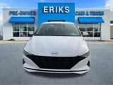 Used 2021 Hyundai Elantra SE image 3