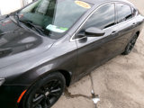 Used 2015 Chrysler 200 Limited image 2