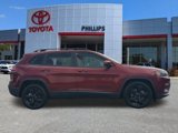 Used 2019 Jeep Cherokee Latitude Plus image 3