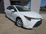 Used 2021 Toyota Corolla LE image 2