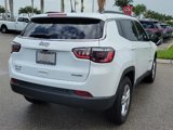 Used 2023 Jeep Compass Latitude image 5