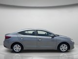 Used 2019 Hyundai Elantra SE w/ Cargo Package image 2