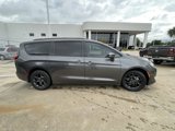 Used 2018 Chrysler Pacifica Limited w/ Advanced Safetytec Group image 4
