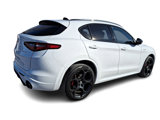 Used 2023 Alfa Romeo Stelvio Veloce image 6