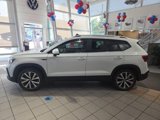Certified 2022 Volkswagen Taos SE w/ Panoramic Sunroof Package image 4