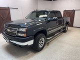 Used 2005 Chevrolet Silverado 2500 LT w/ Heavy-Duty Power Package image 3