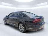 Used 2017 Volkswagen Passat 1.8T R-Line w/ R-Line Lighting Package image 5
