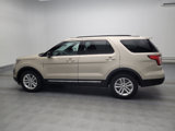 Used 2017 Ford Explorer XLT image 3