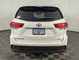 Used 2019 Toyota Highlander XLE image 6