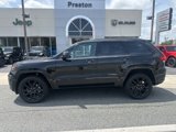 Used 2022 Jeep Grand Cherokee Laredo X image 2