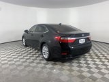 Used 2015 Lexus ES 300h image 3