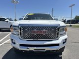 Used 2020 GMC Canyon Denali image 3