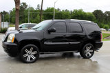 Used 2007 GMC Yukon Denali image 2
