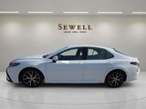 Used 2023 Toyota Camry SE image 2