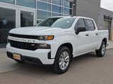 Used 2020 Chevrolet Silverado 1500 Custom w/ Custom Value Package image 2
