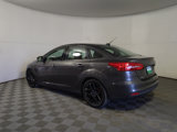 Used 2016 Ford Focus SE w/ Equipment Group 201A image 3