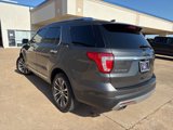 Used 2017 Ford Explorer Platinum image 3