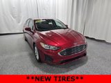 Used 2020 Ford Fusion SE image 2