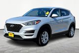 Used 2019 Hyundai Tucson SE image 2