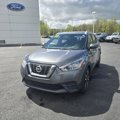Used 2019 Nissan Kicks SV image 2
