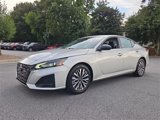 Used 2024 Nissan Altima 2.5 SV image 4