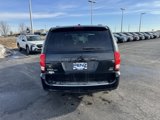 Used 2017 Dodge Grand Caravan SXT image 4