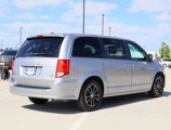 Used 2019 Dodge Grand Caravan GT image 4