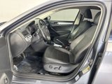 Used 2012 Volkswagen Passat 2.5 SE image 4