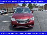 Used 2016 Chrysler Town & Country Touring image 5