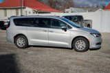 Used 2022 Chrysler Voyager LX image 5