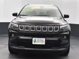 Used 2022 Jeep Compass Latitude image 3