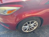 Used 2016 Ford Focus SE image 2