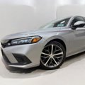 Used 2022 Honda Civic Touring image 2
