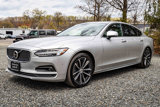 Used 2022 Volvo S90 B6 Momentum w/ Advanced Package image 3