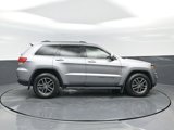 Used 2017 Jeep Grand Cherokee Limited image 3