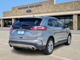 Used 2020 Ford Edge Titanium image 5