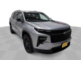 New 2025 Chevrolet Traverse LT image 2