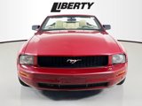 Used 2009 Ford Mustang Convertible image 2