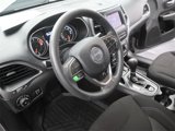 Used 2019 Jeep Cherokee Latitude w/ Popular Appearance Group image 5