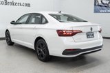 Used 2024 Volkswagen Jetta SE w/ Panoramic Sunroof Package image 6