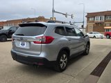 Used 2023 Subaru Ascent Premium image 2