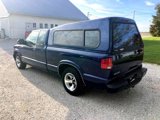 Used 2001 Chevrolet S10 Pickup LS w/ Preferred Equipment Group image 3