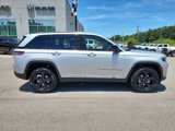 New 2024 Jeep Grand Cherokee Altitude image 3