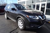 Used 2017 Nissan Rogue S image 2
