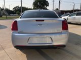 Used 2020 Chrysler 300 Limited image 4