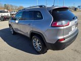 Used 2021 Jeep Cherokee Latitude Lux image 3