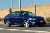 Used 2019 Kia Optima S image 2