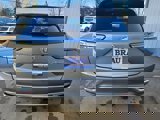 Certified 2022 Buick Envision Avenir w/ Technology Package II image 4